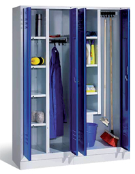 Mehrzweckschrank aus Stahl zur Aufbewahrung von Reinigunsgeräten